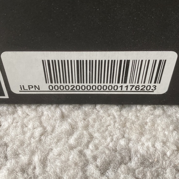 Brand new booties - Picture 4 of 4